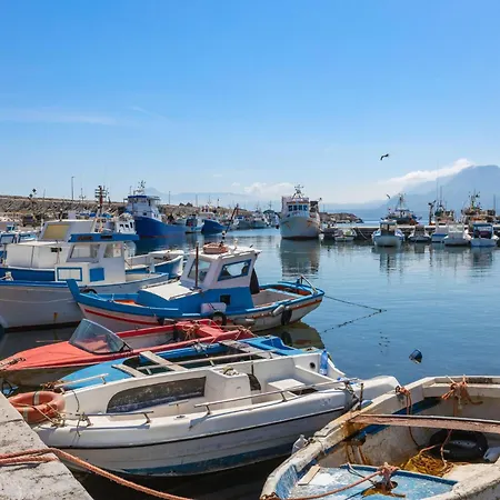 Cicladi Naxos By Interhome Daire Santa Flavia
