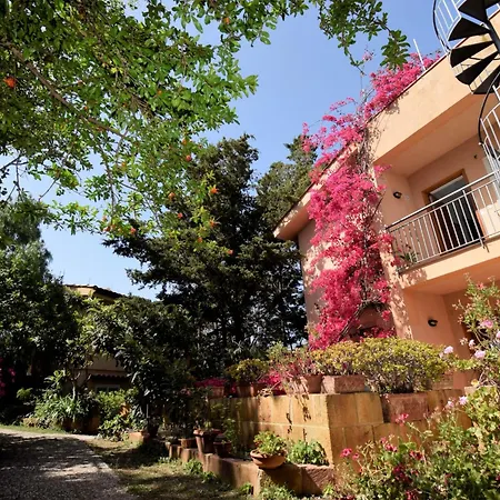 Daire Cicladi Naxos By Interhome
